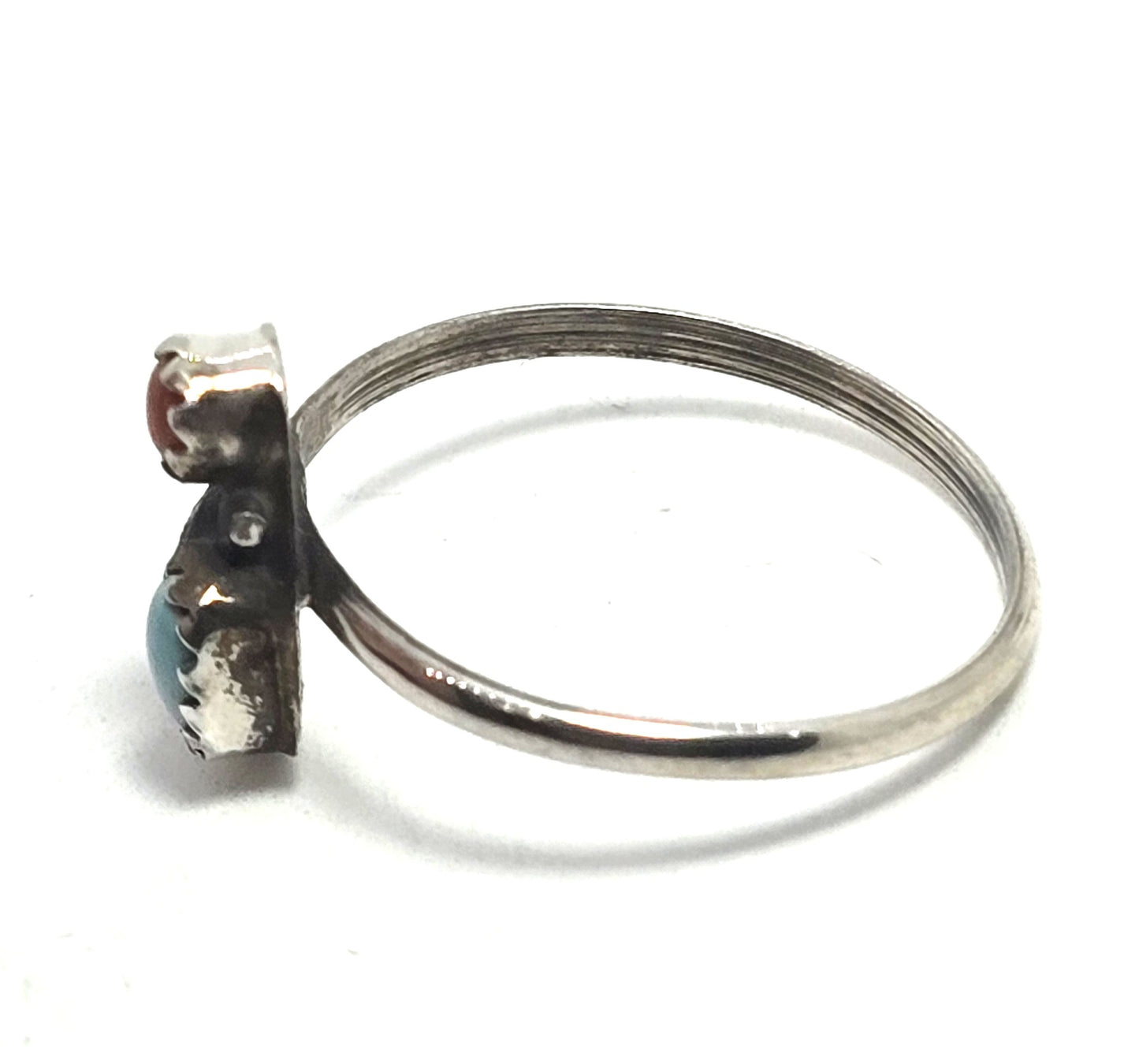 Turquoise Red coral small petite Navajo vintage sterling silver ring size 8