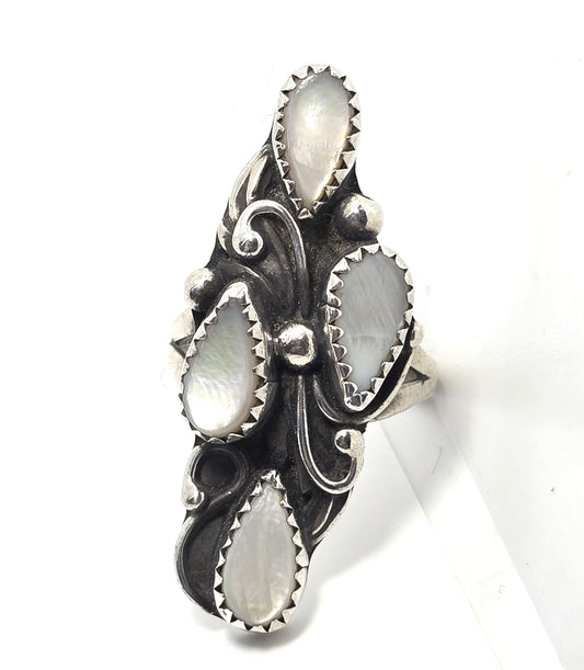 Richard Long Sr Navajo Mother of Pearl vintage sterling silver ring size 6.5