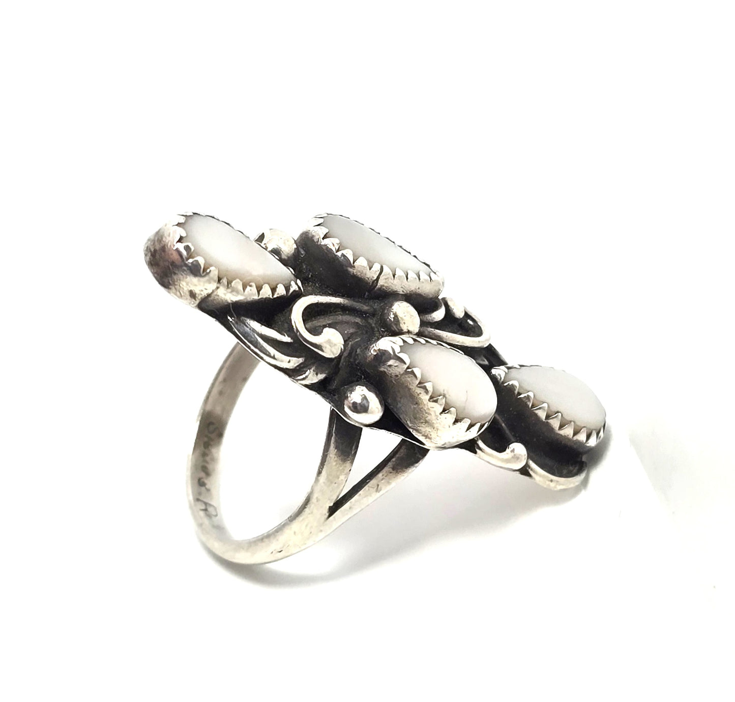 Richard Long Sr Navajo Mother of Pearl vintage sterling silver ring size 6.5