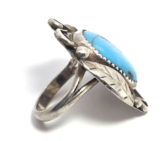 Navajo Large turquoise sterling silver vintage Native American ring size 6.5