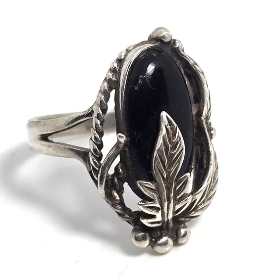 Shube Dakota West black onyx sterling silver vintage Southwestern ring size 7