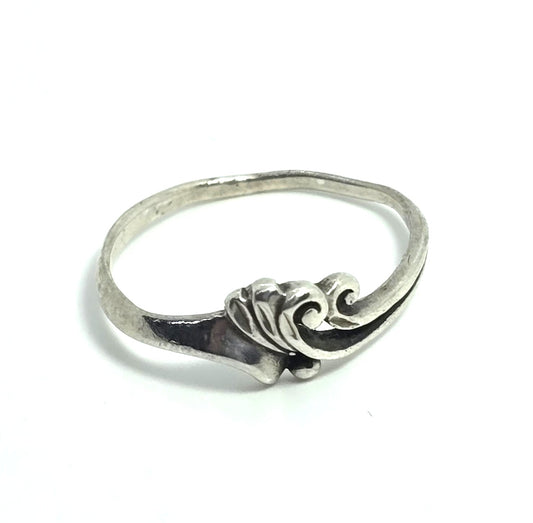 Shube Dakota West Southwestern swirl sterling silver ring size 7