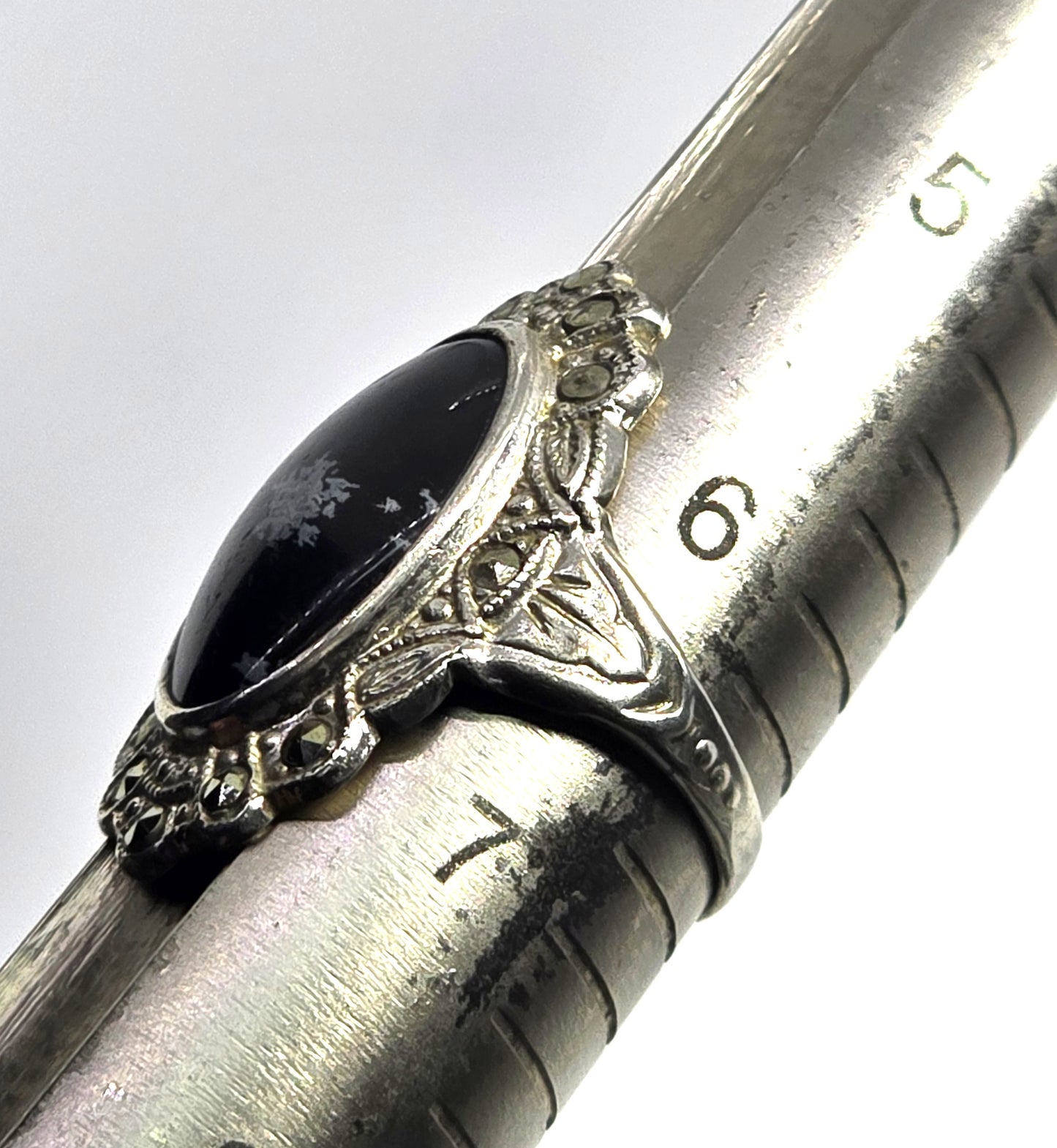 Uncas Art Deco Snowflake Obsidian marcasite Sterling Silver vintage ring size 6.5