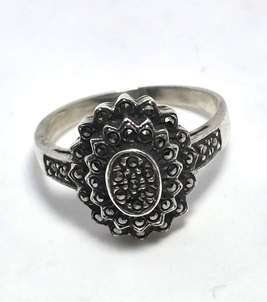 Marcasite sterling silver signed Art Deco style vintage ring size 7.5