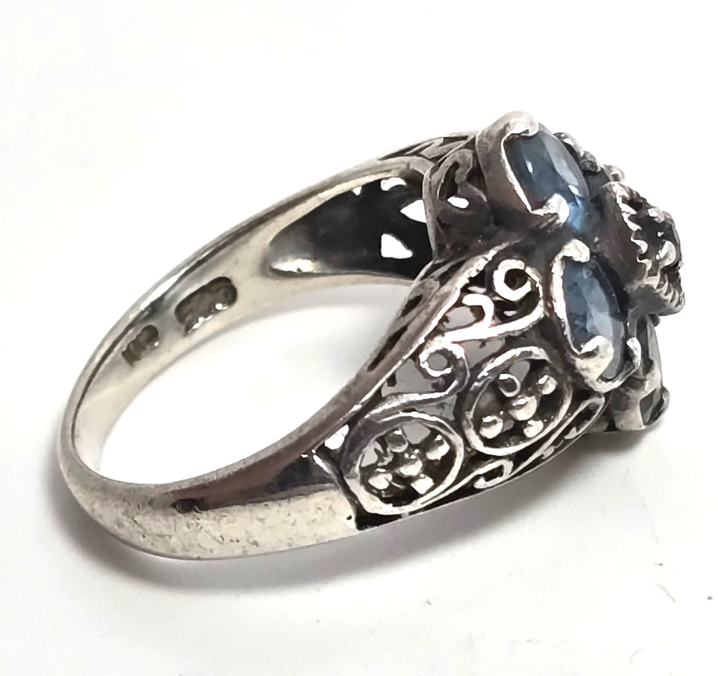Blue Topaz Sapphire Balinese tribal filigree sterling silver ring size 7