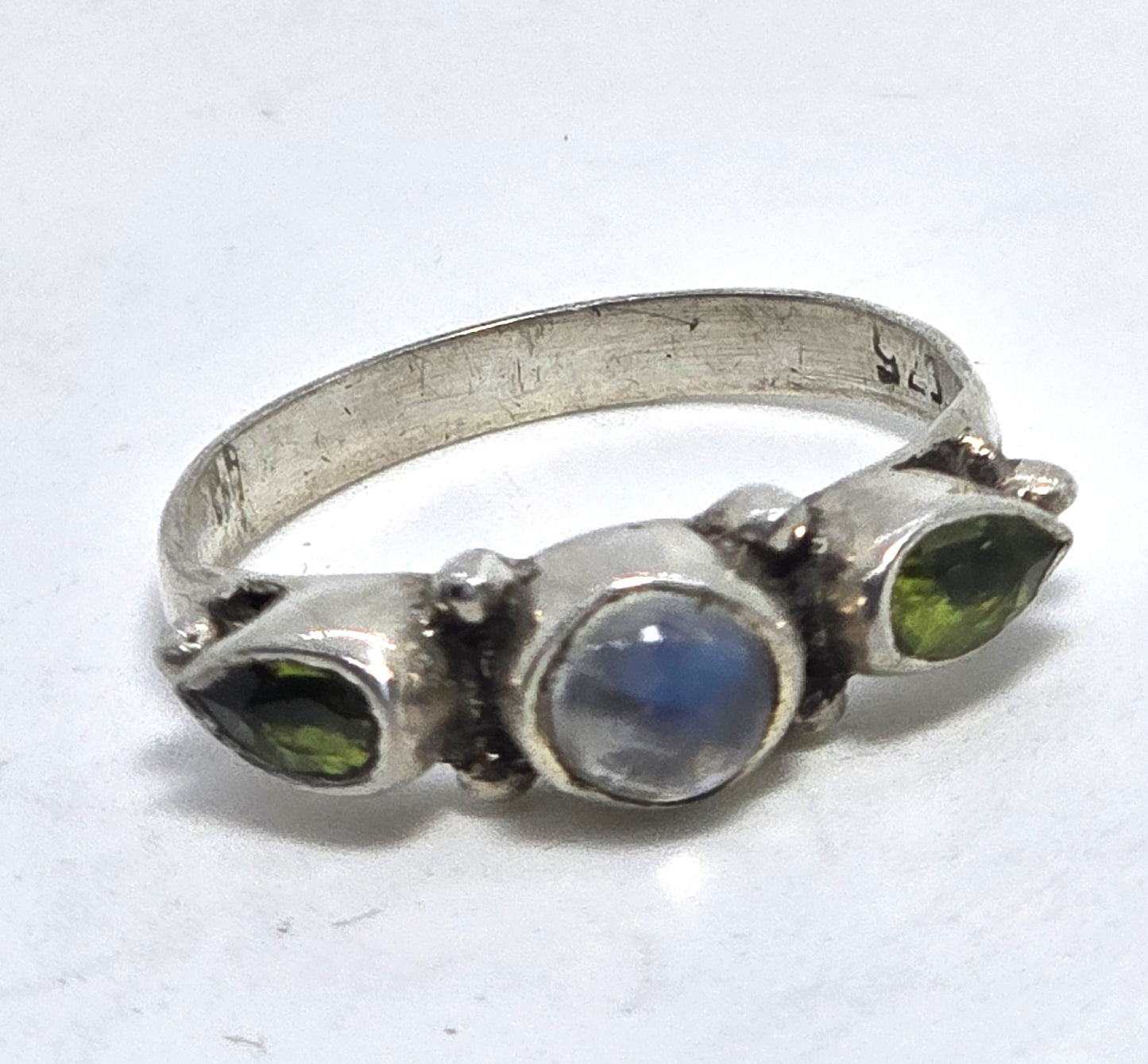 Flashy Blue Moonstone peridot tribal Bali stacker sterling silver ring size 6