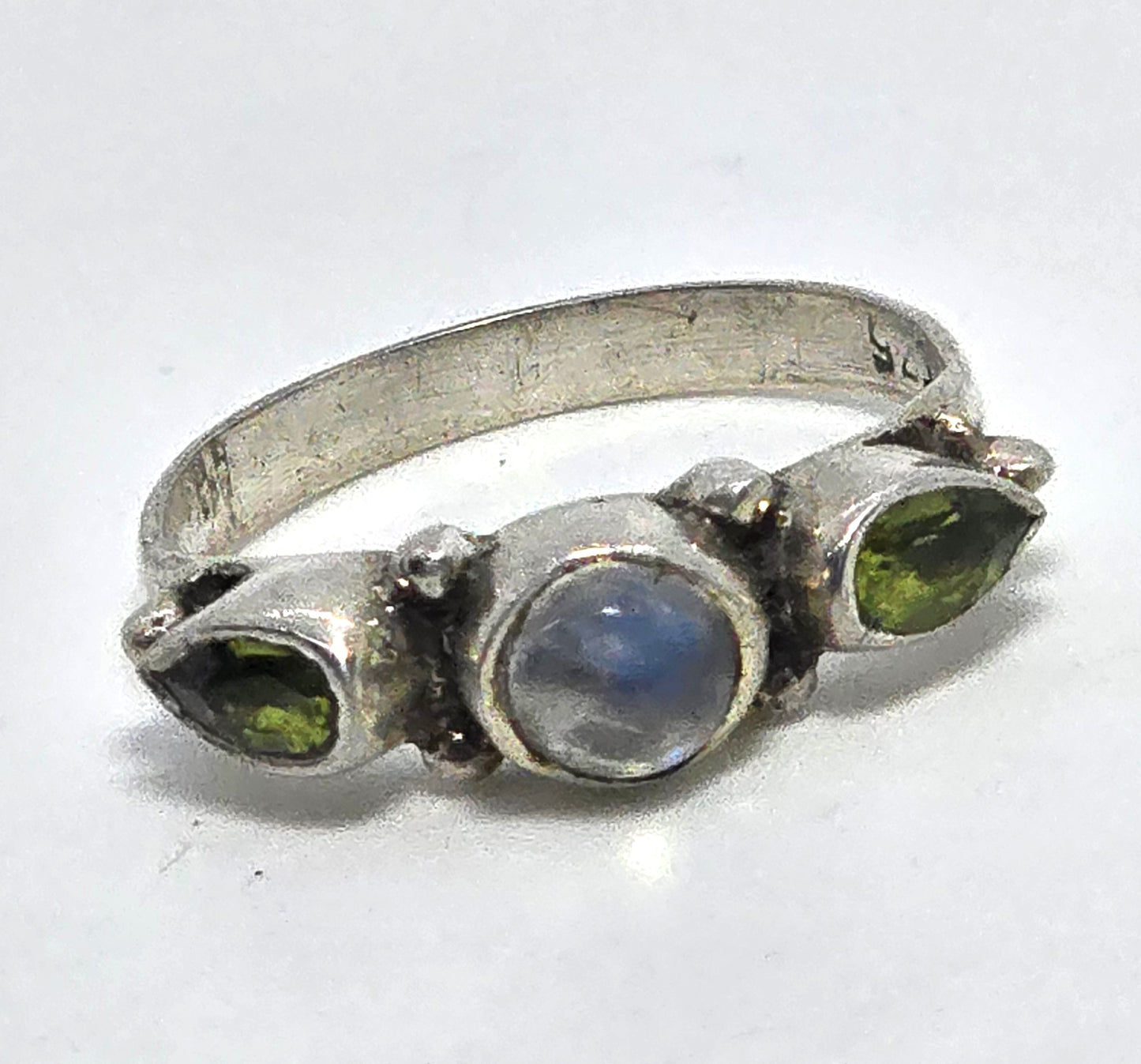 Flashy Blue Moonstone peridot tribal Bali stacker sterling silver ring size 6