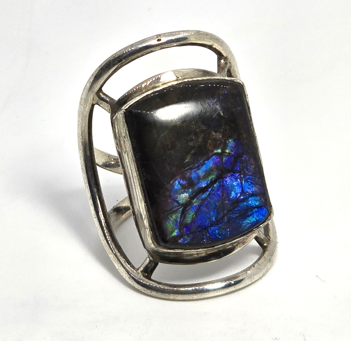 Opalized fossilized ammolite Large flashy sterling silver gemstone ring size 8