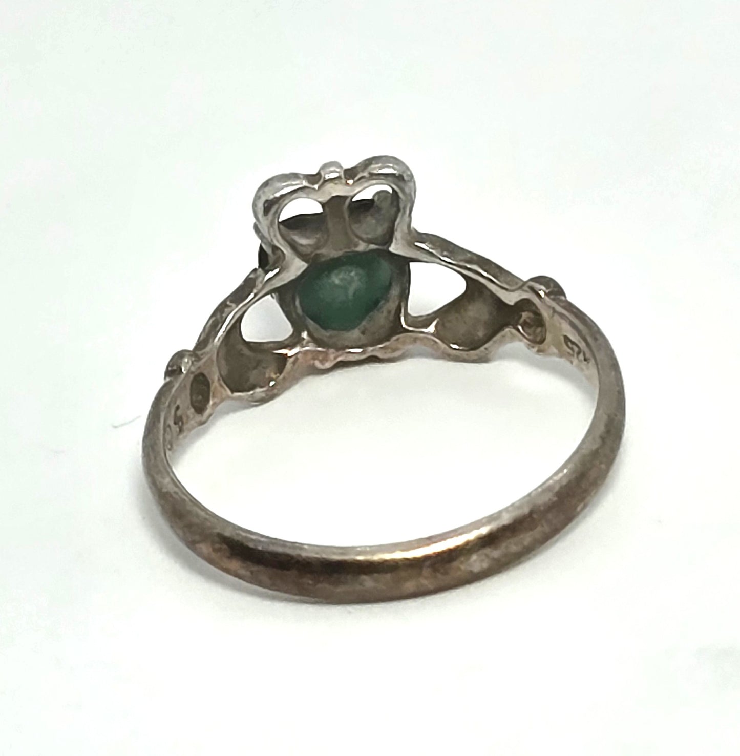 Claddagh Irish emerald heart sterling silver vintage Shube ring band size 7