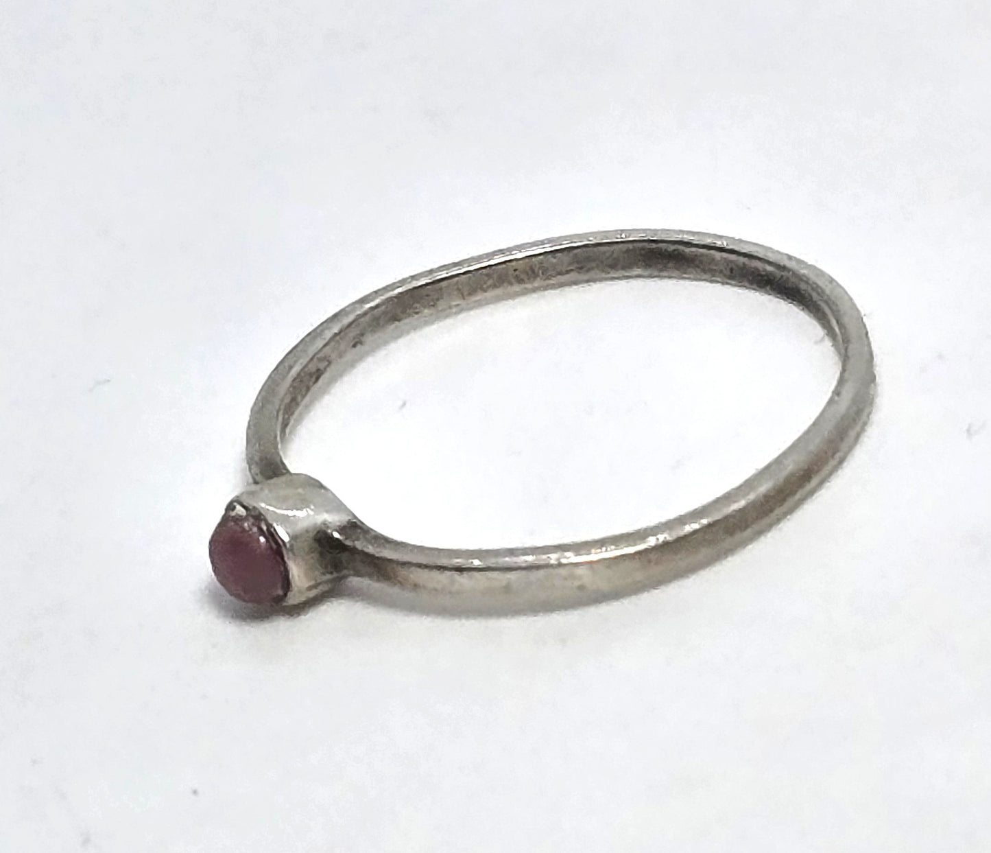 rhodochrosite pink gemstone thin vintage sterling silver stacker ring size 8