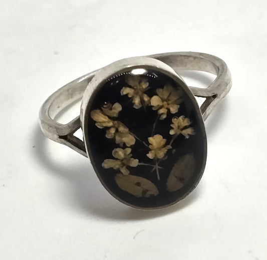 Dried flowers acrylic signed sterling silver Mexico vintage ring size 7.5