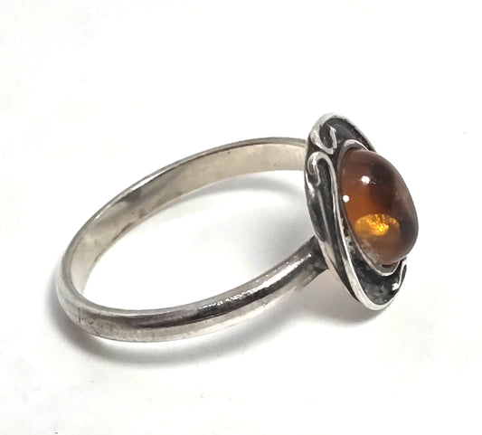 Baltic Amber with inclusions vintage sterling silver ring size 8.25