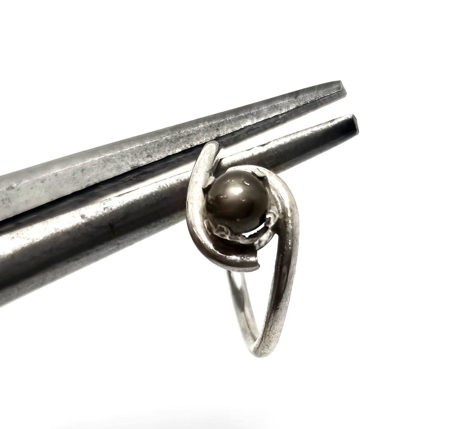 Black Star sapphire abstract small dainty sterling silver vintage ring size 3