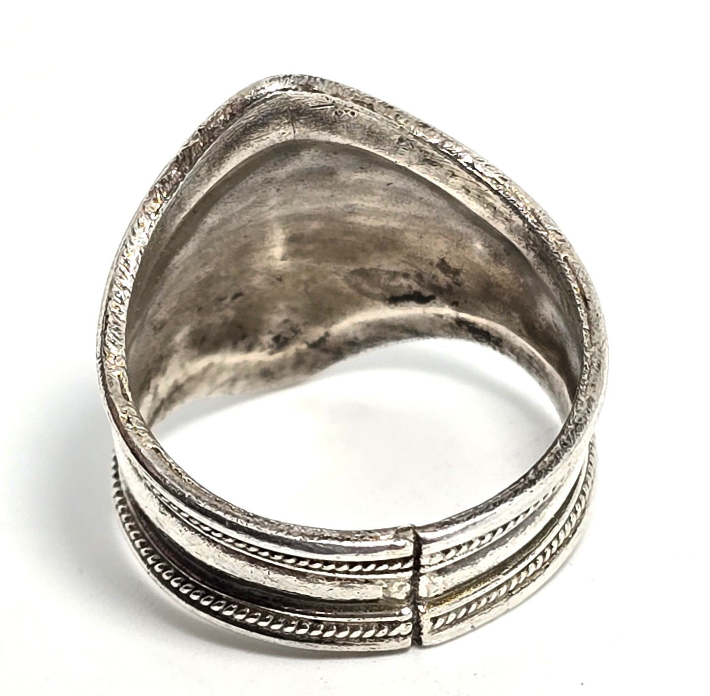 Detailed traditional Nepalese Nepal tribal sterling silver vintage rings size 6.5