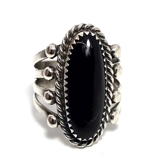 Navajo Black Onyx Native American split shank sterling silver vintage ring size 7.5