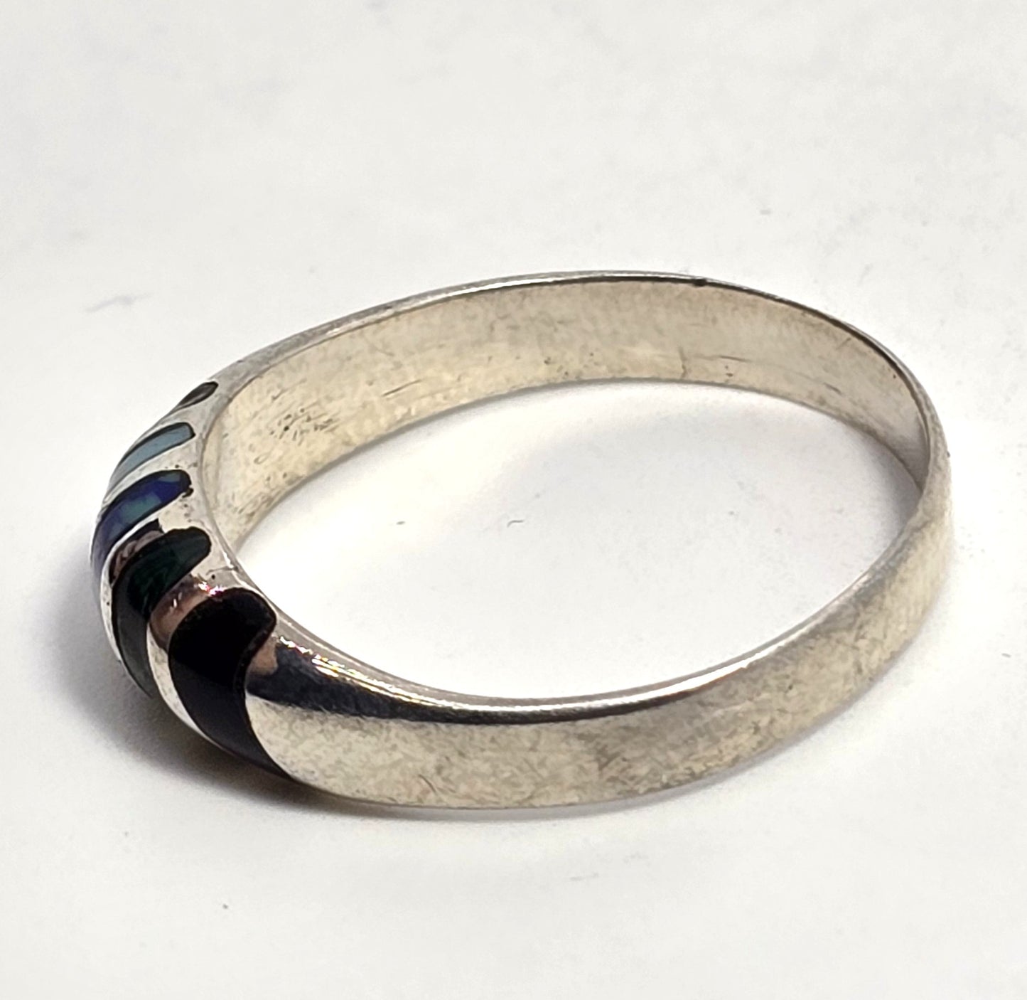 Multi gemstone inlay small domed Sterling Silver vintage Ring band size 8.75