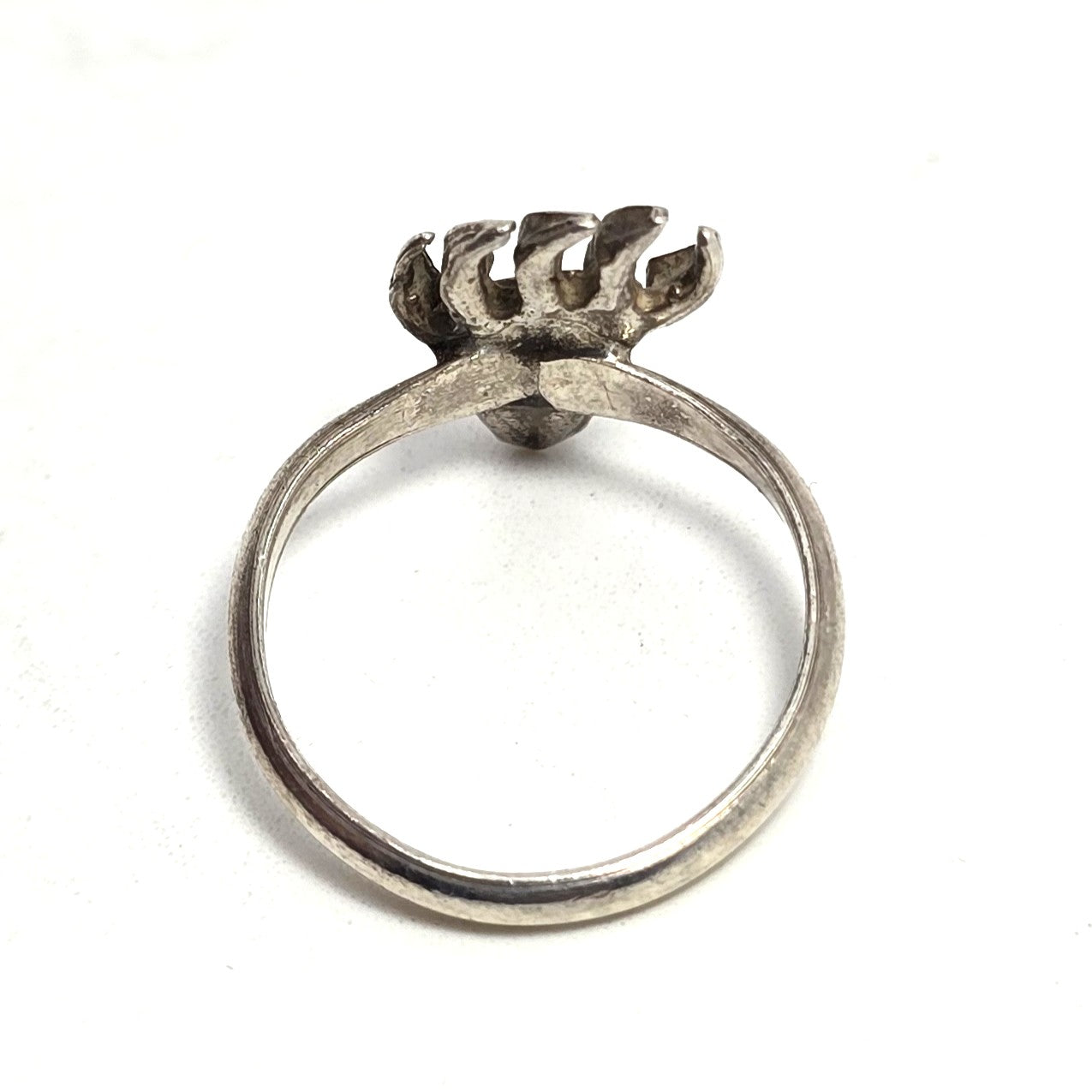Turquoise small bear claw Native American vintage sterling silver ring size 4