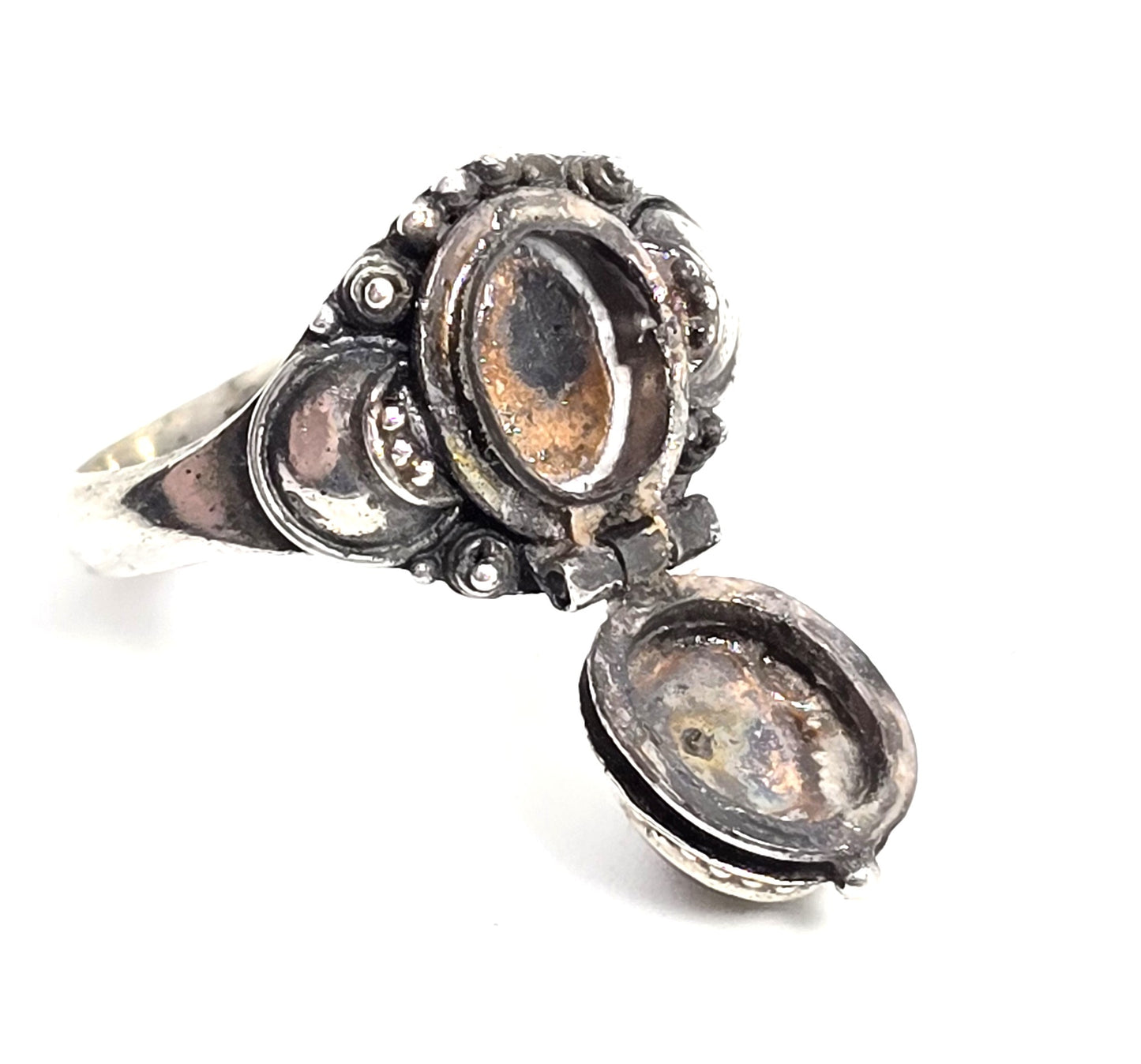 Black onyx Crescent moon poison casket vintage sterling silver ring size 6