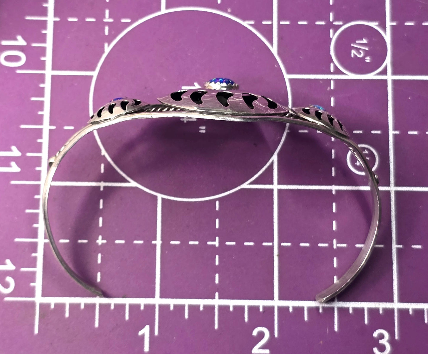 Navajo triple bear paw blue fire opal vintage sterling silver cuff bracelet