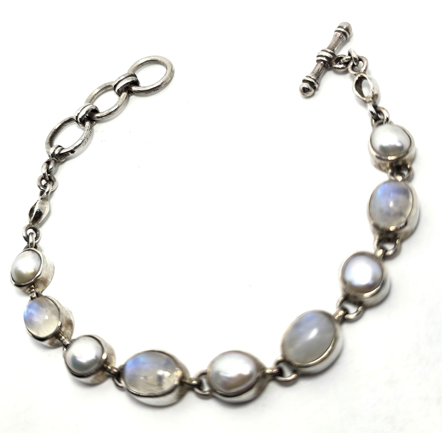 Starborn signed moonstone and pearl signed sterling silver 8" toggle bracelet