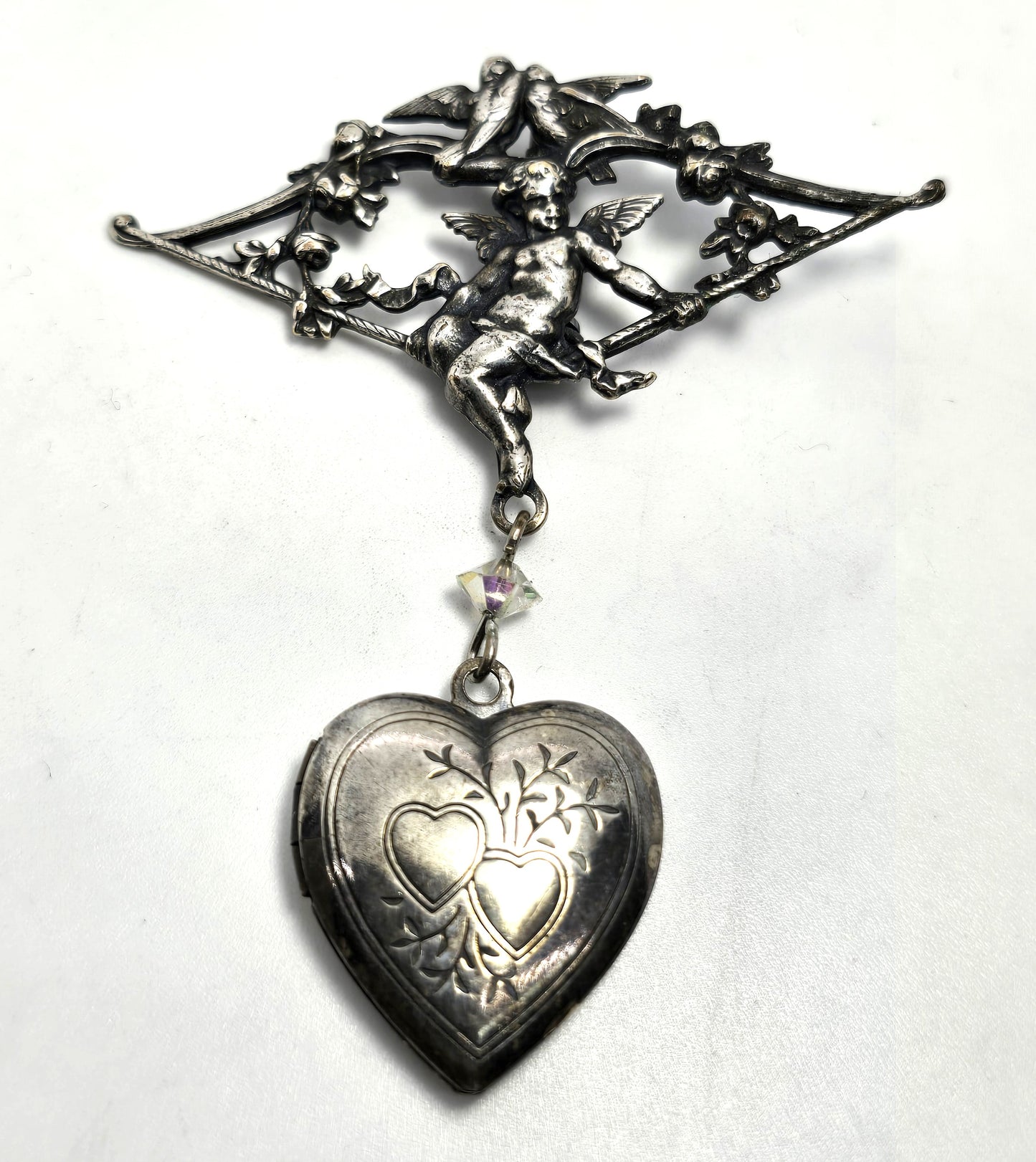 Cherub Cupid Putti Repousse heart locket silver plated vintage brooch