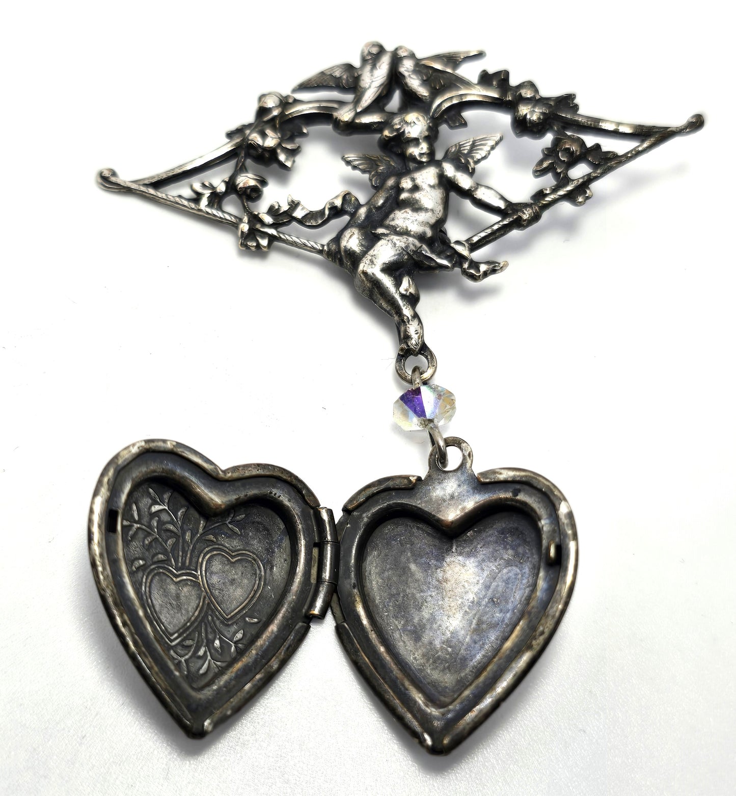 Cherub Cupid Putti Repousse heart locket silver plated vintage brooch