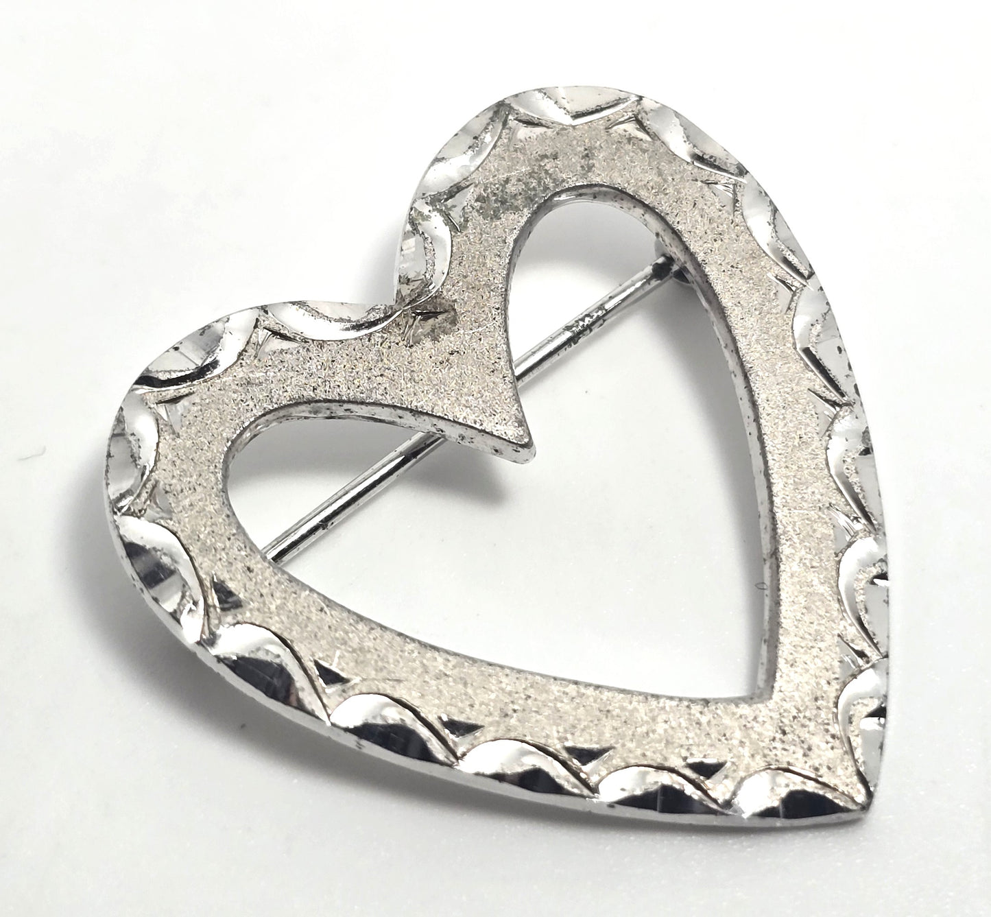 Etched sterling silver open heart signed vintage retro brooch