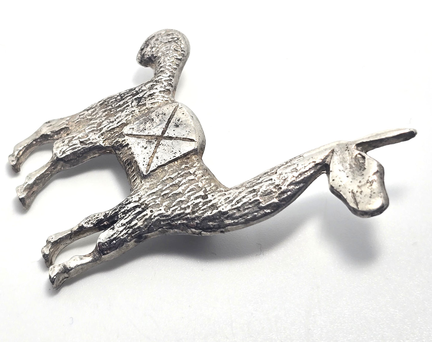 llama vintage sterling silver detailed  figural brooch