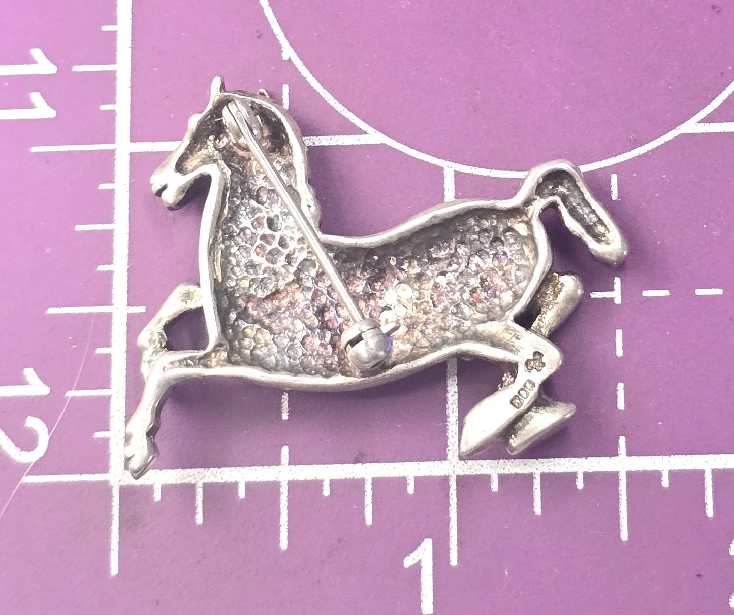 Running horse equestrian Dublin Ireland vintage 1954 solid sterling silver brooch