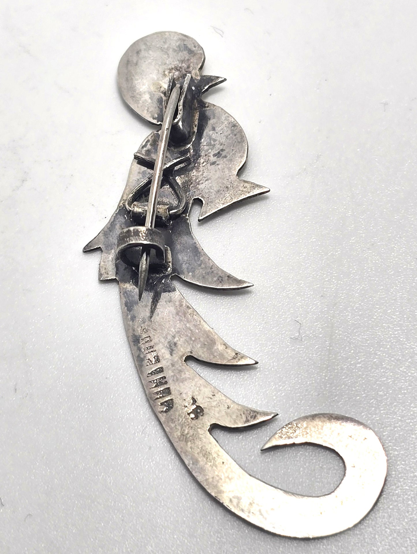 Quetzal Guatemala Bird etched vintage sterling silver two tone brooch
