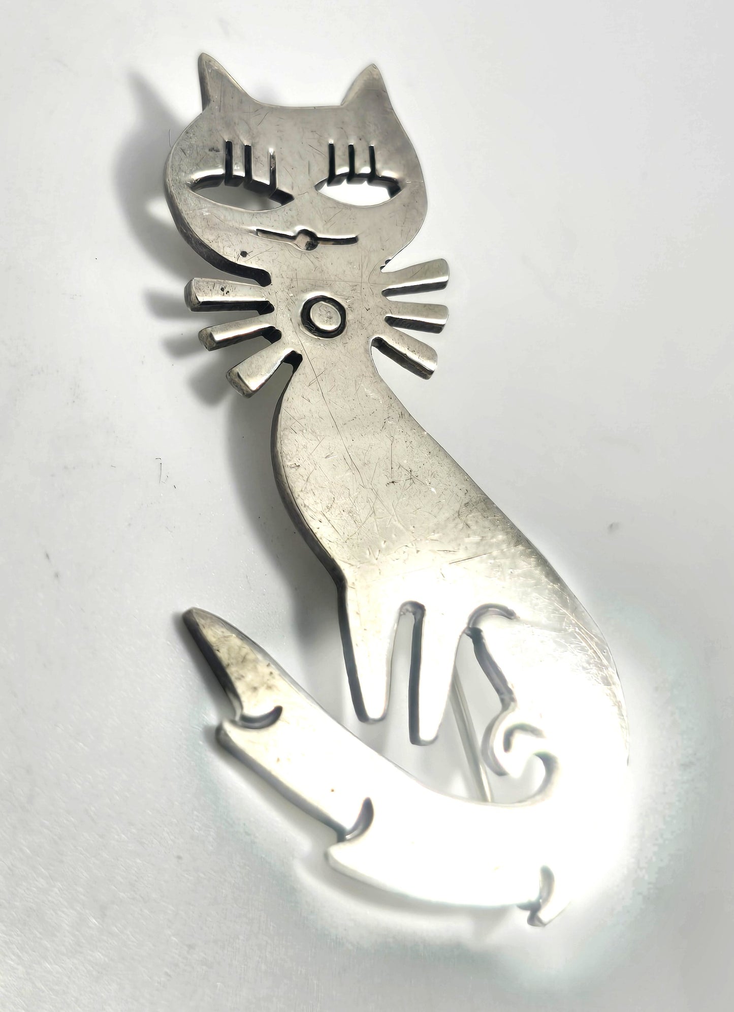 Mexico Taxco Sassy Kitty Cat open work vintage sterling silver feline brooch