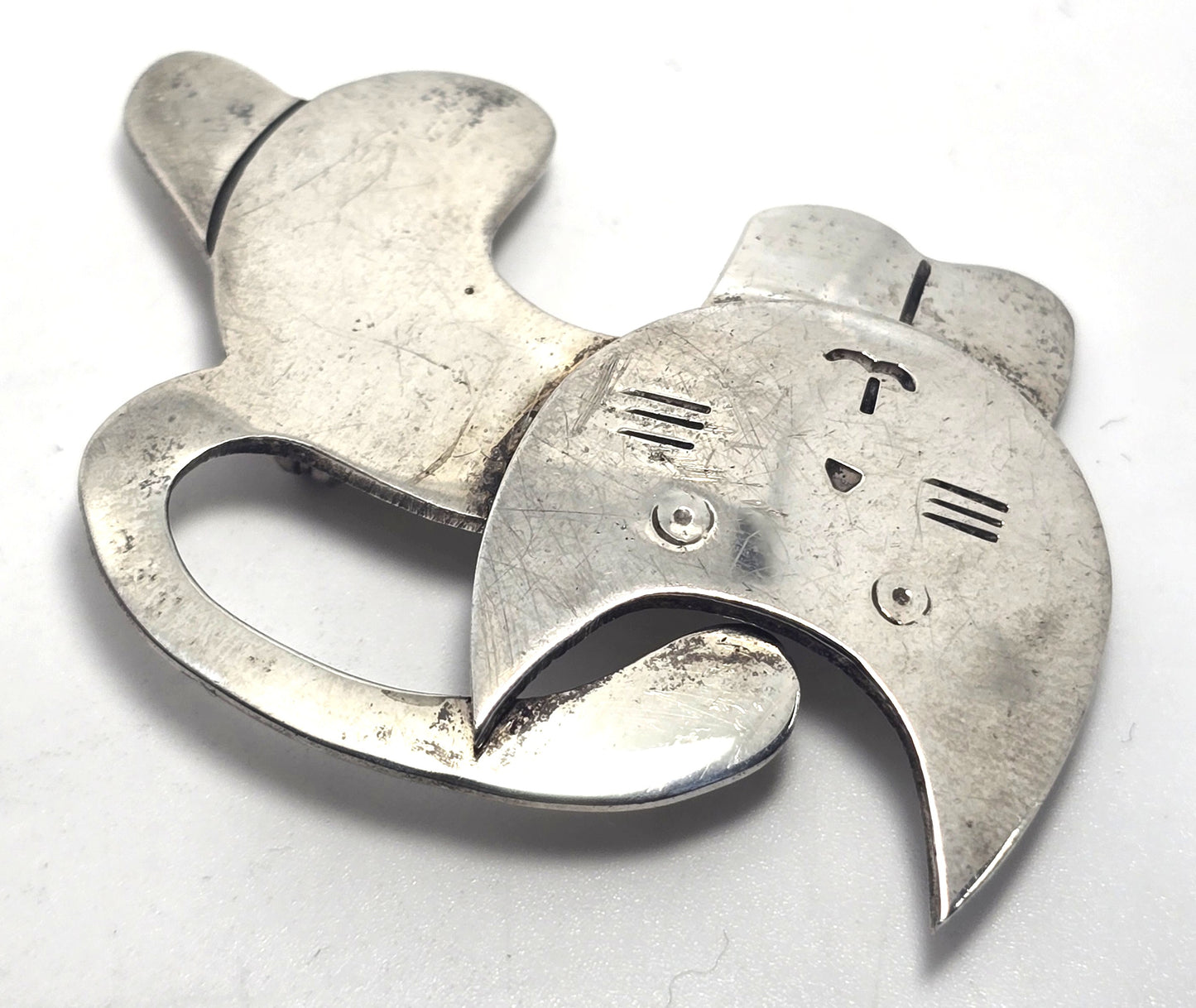 Modernist chunky thick mid century cat vintage sterling silver feline brooch