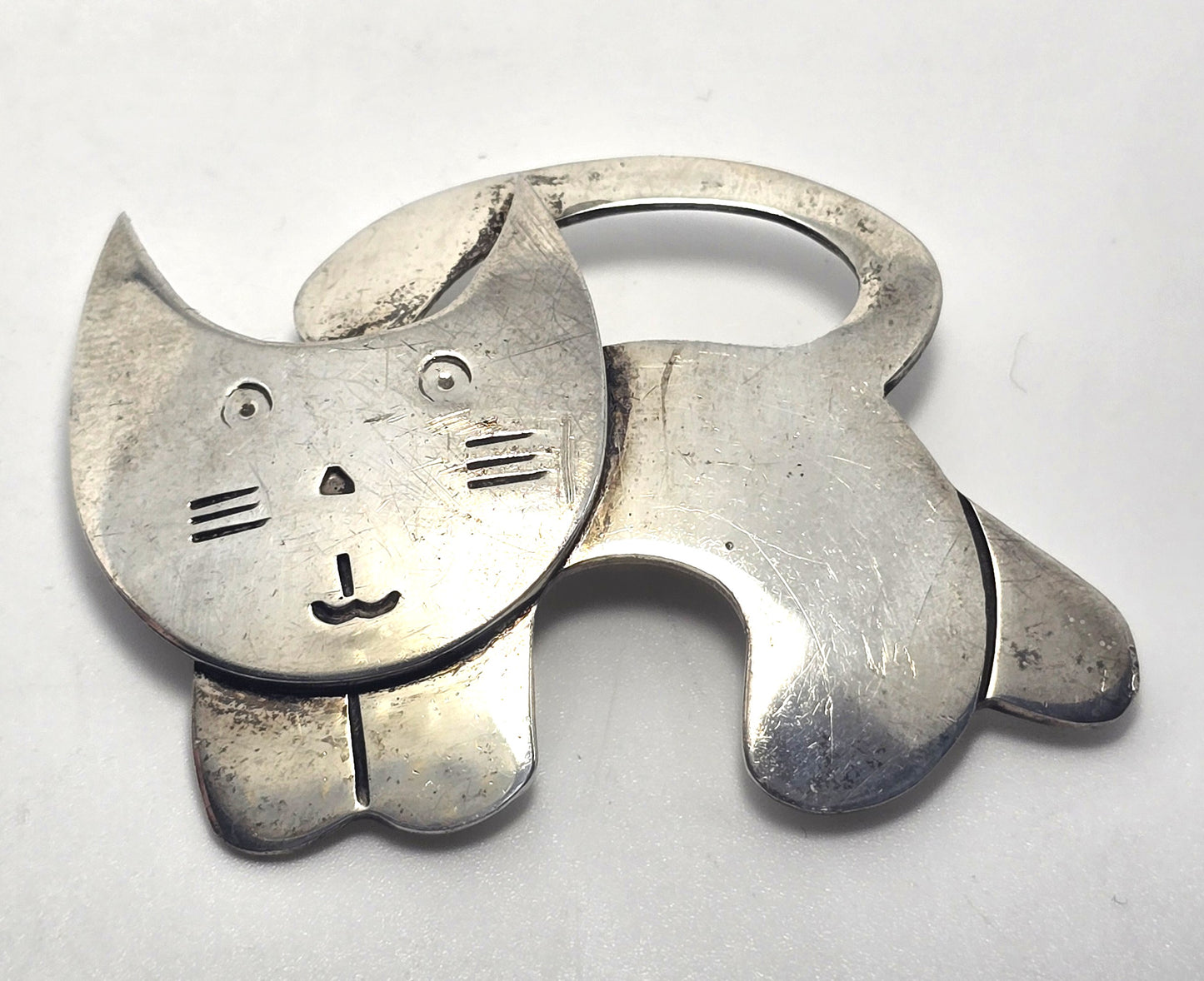 Modernist chunky thick mid century cat vintage sterling silver feline brooch