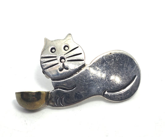 Taxco Mexican hungry kitty vintage sterling silver vermeil brooch