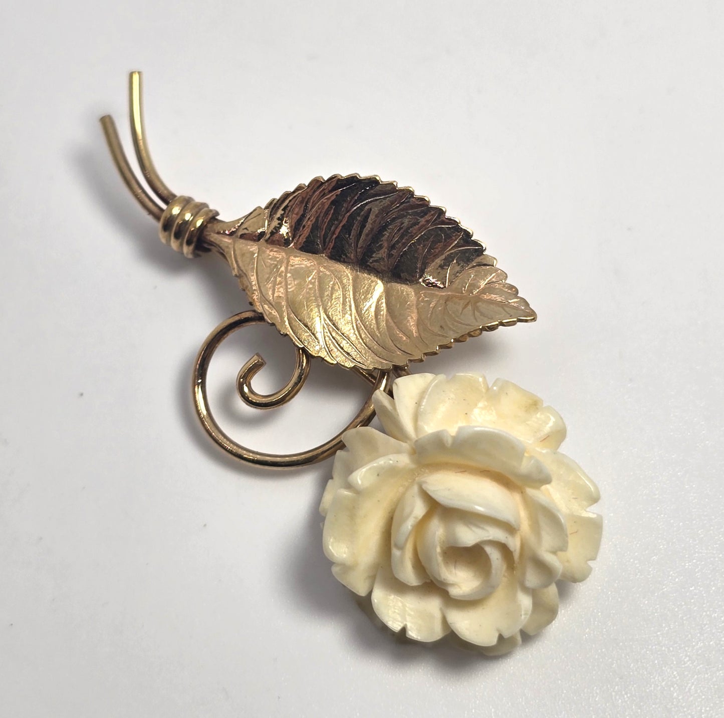 FH 1/20th 12k gold filled carved rose flower signed vintage brooch