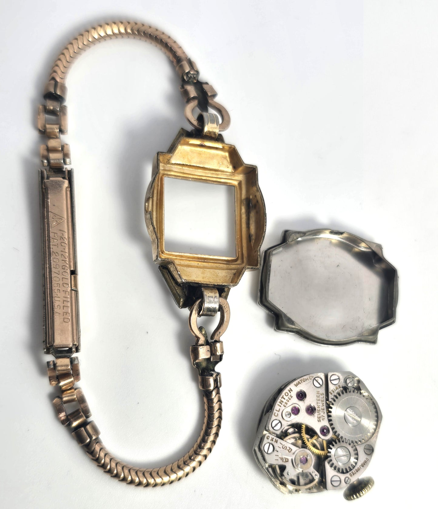 Art Deco Clinton yellow gold filled wind up 17 jewel watch missing crystal face
