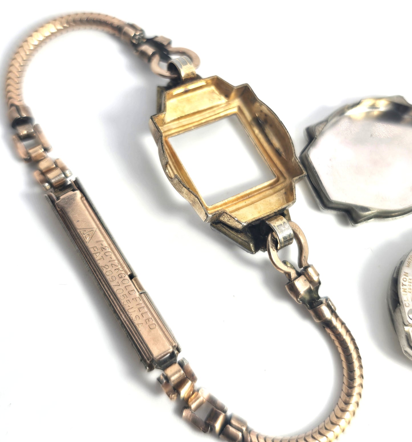 Art Deco Clinton yellow gold filled wind up 17 jewel watch missing crystal face