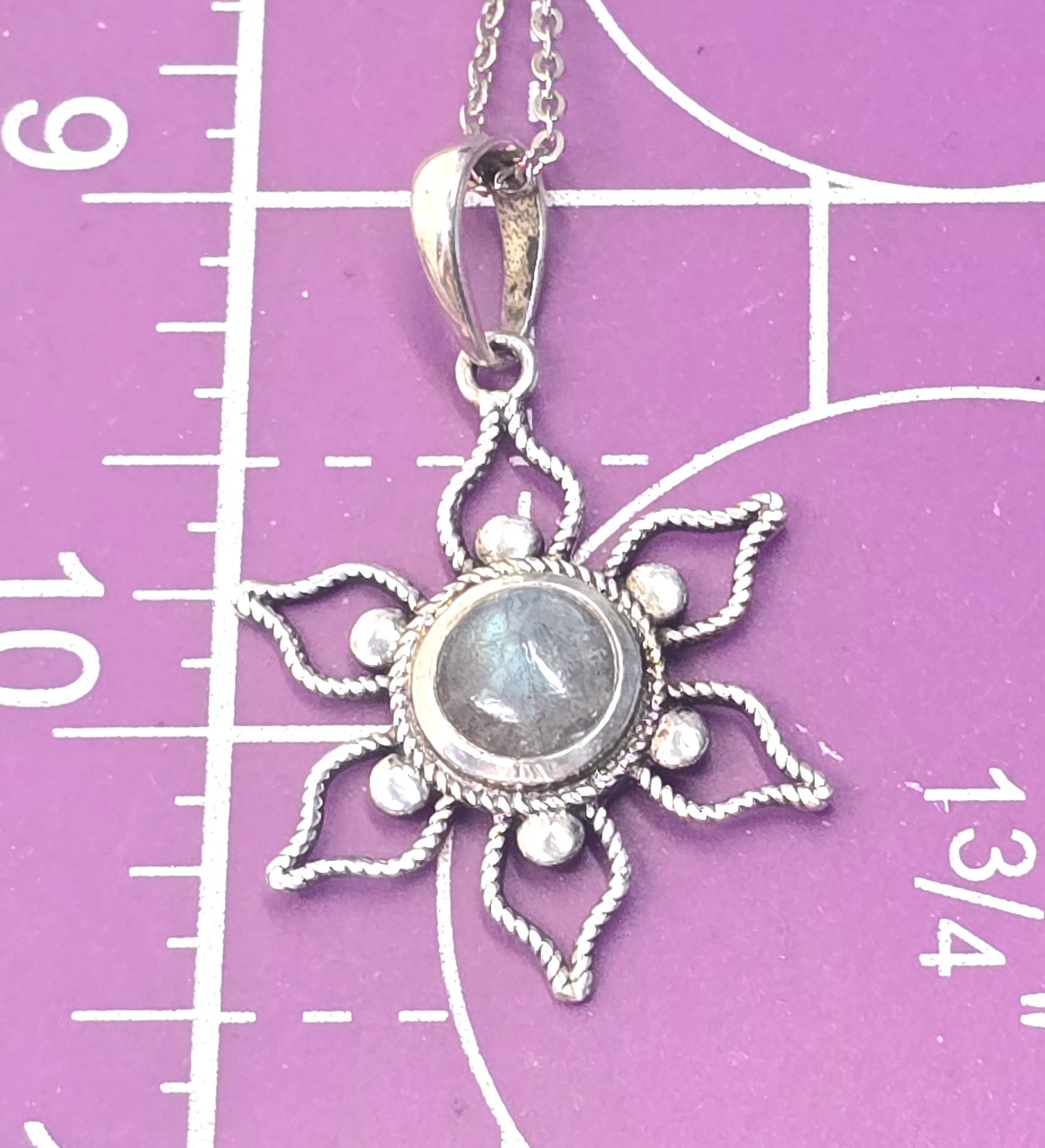 Deep Blue tribal flower Labradorite vintage sterling silver pendant necklace