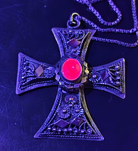 Maltese cross vintage pink sapphire 900 sterling silver vintage necklace