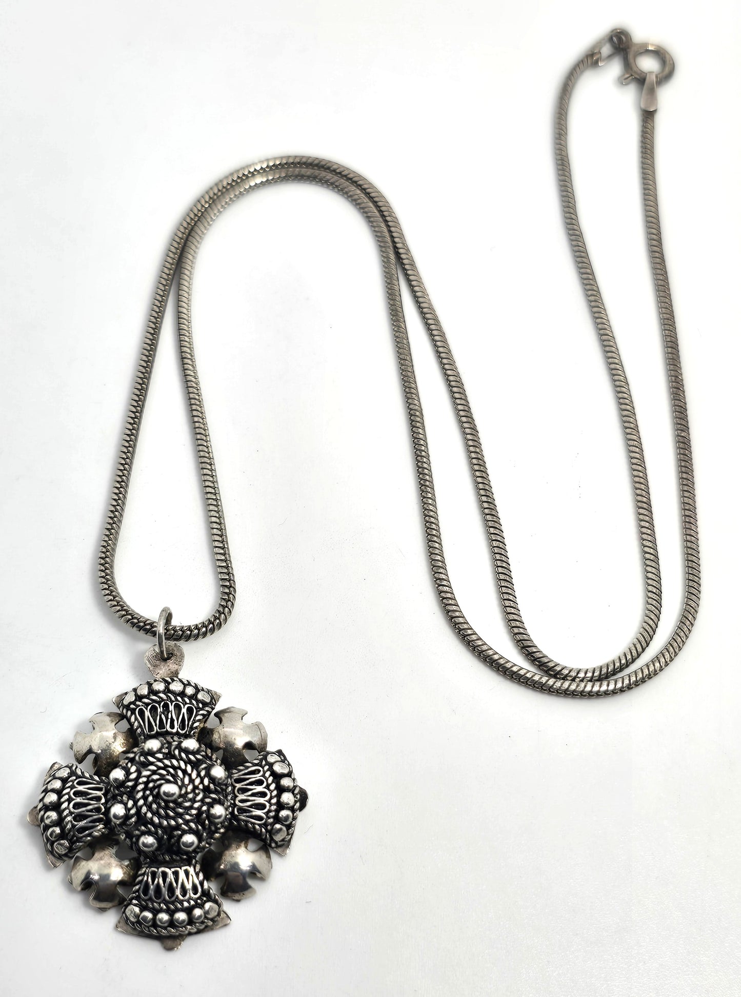 Maltese cross vintage Jerusalem 950 sterling silver vintage necklace