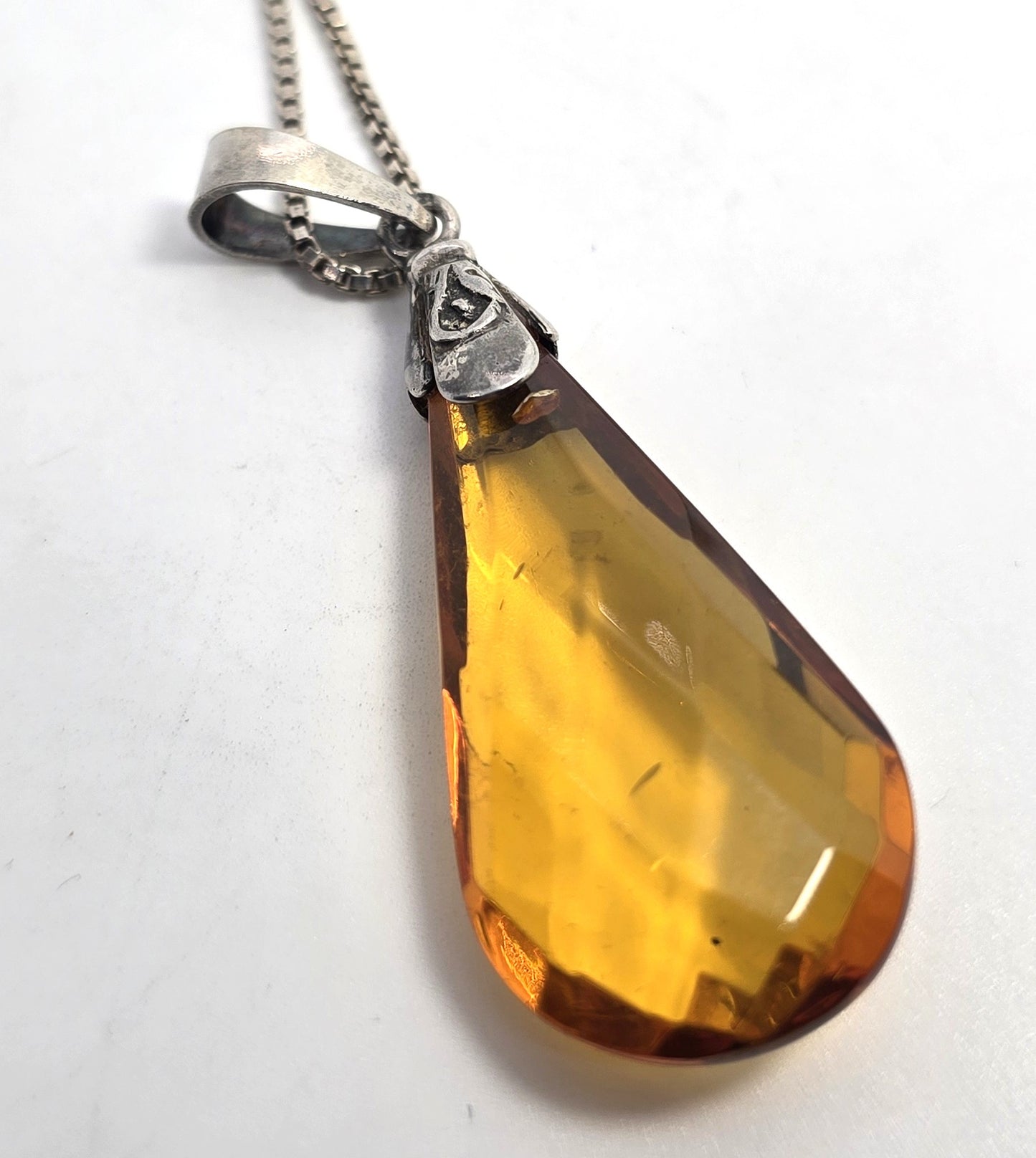 Citrine faceted Pear cut glass vintage sterling silver pendant necklace