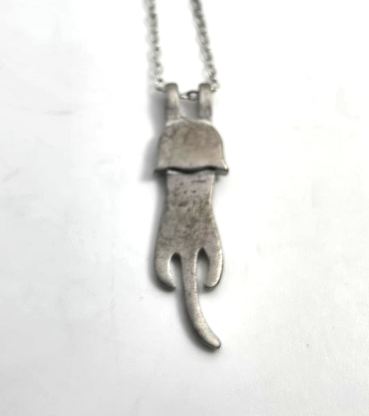 Hanging in there long kitty cat brushed sterling silver retro necklace