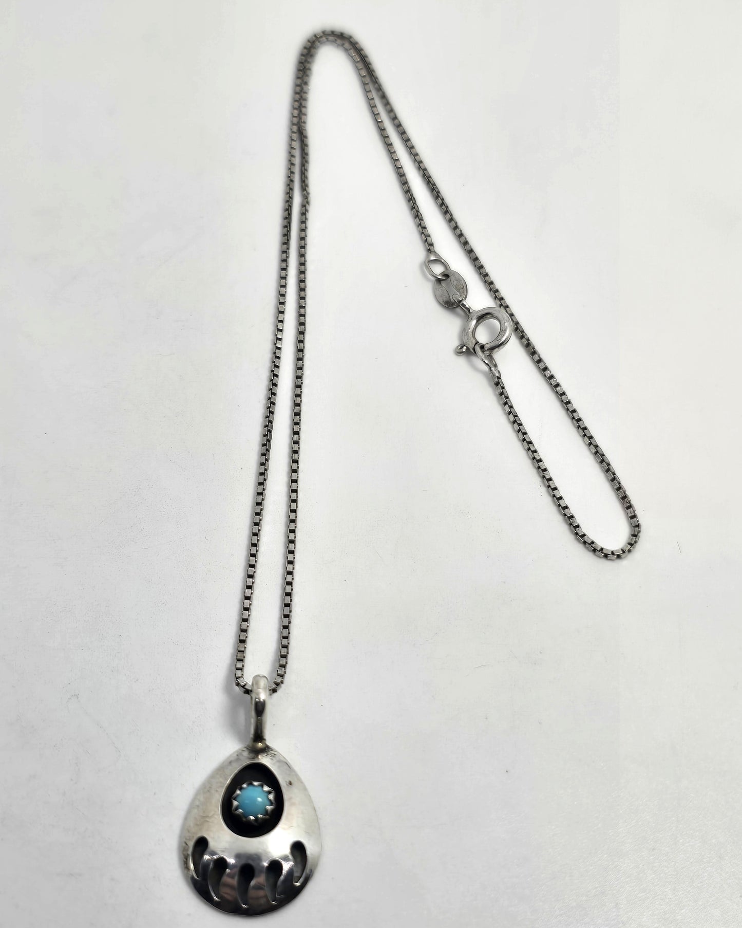 Navajo bear paw blue turquoise vintage sterling pendant necklace