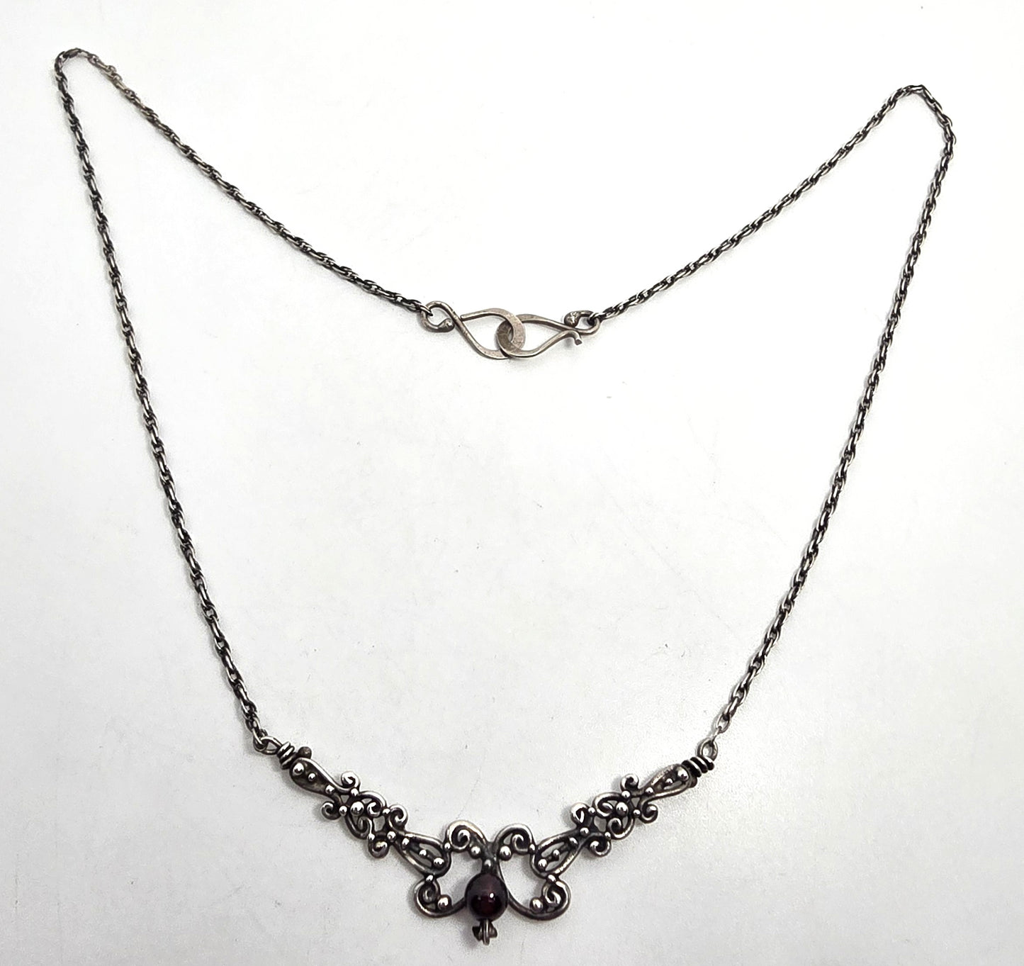 Filigree butterfly vintage sterling silver retro 90's necklace