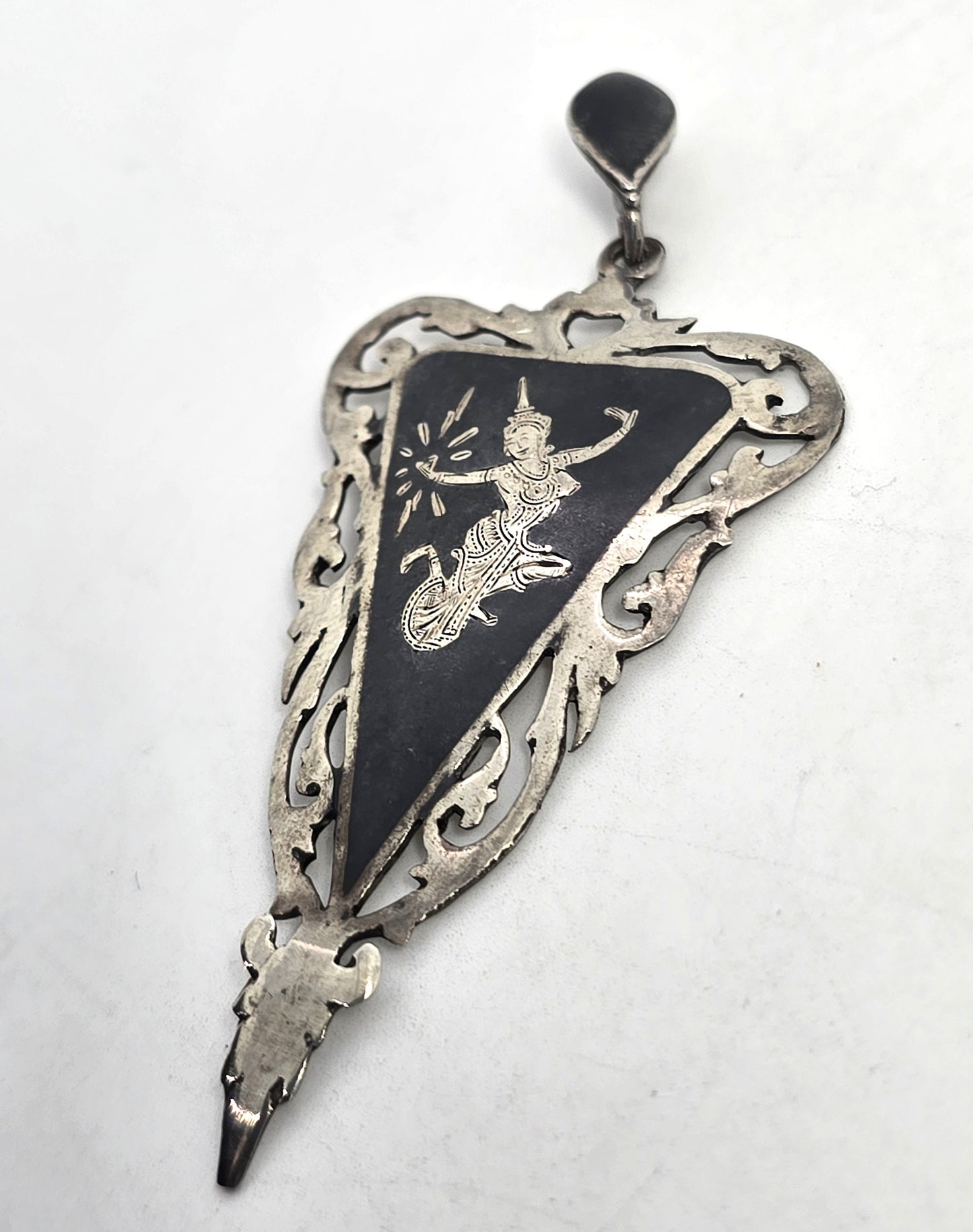 AmFarco Siam black nielloware vintage signed sterling silver triangle pendant