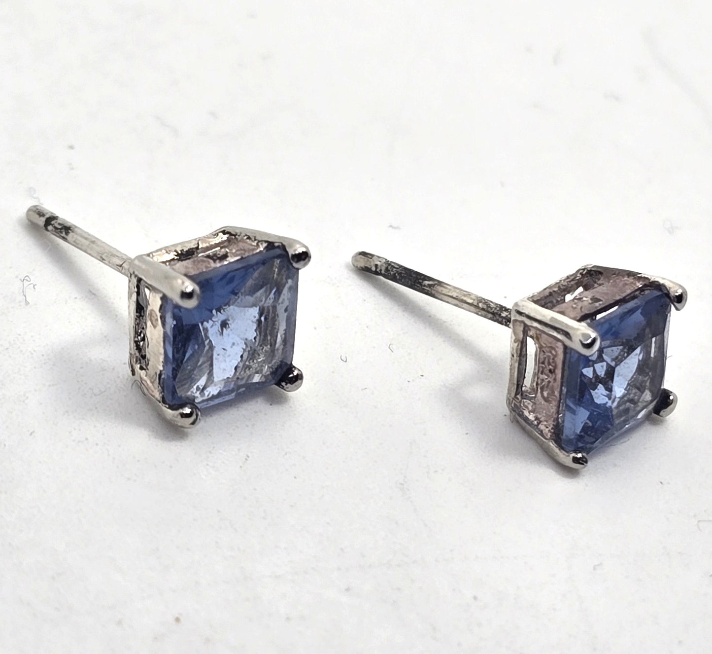 Synthetic Tanzanite Princess cut sterling silver 925 stud earrings