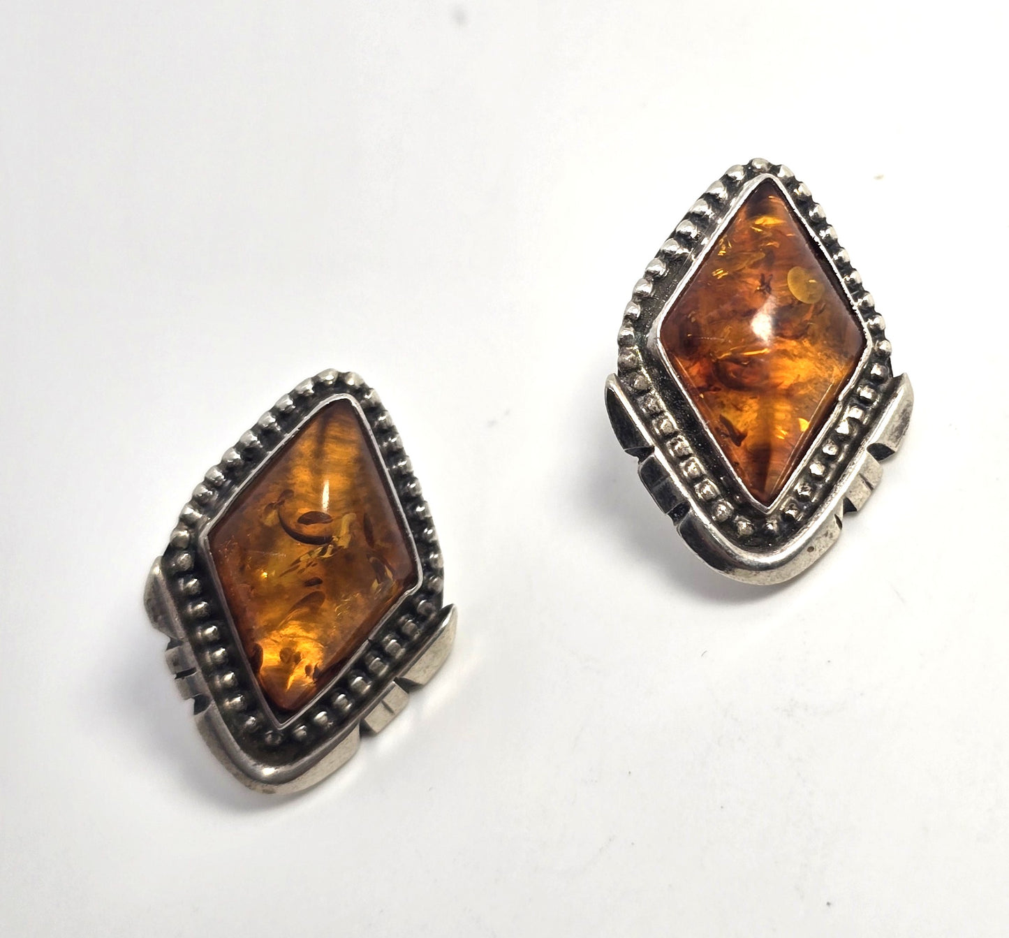 Running Bear Amber Tribal Native American sterling silver stud vintage earrings