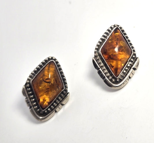 Running Bear Amber Tribal Native American sterling silver stud vintage earrings