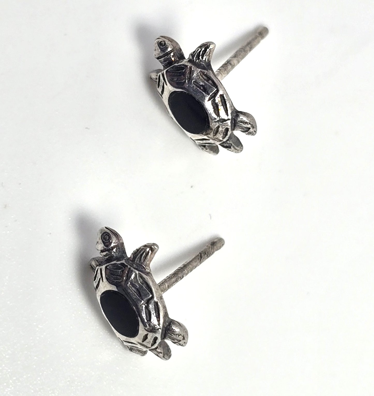 Black onyx vintage sterling silver small turtle stud earrings