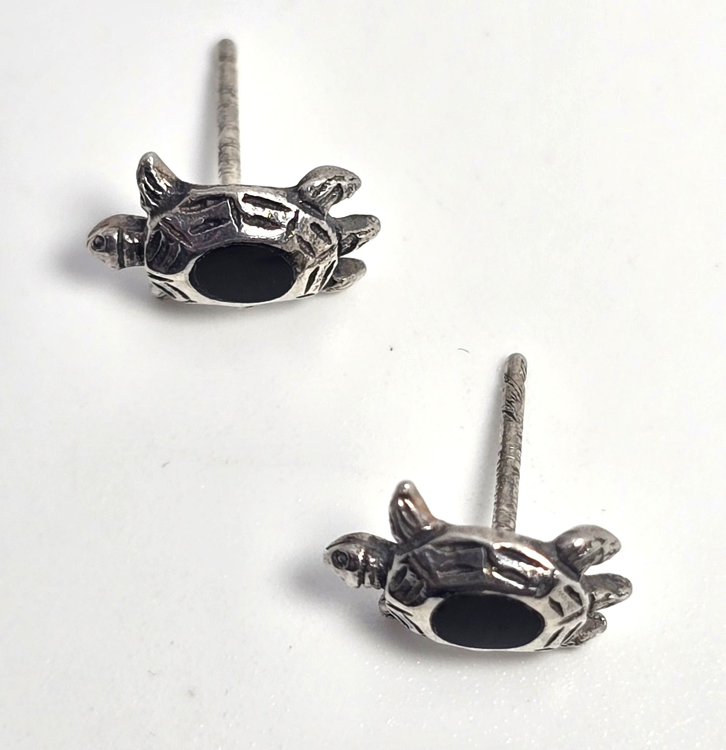 Black onyx vintage sterling silver small turtle stud earrings